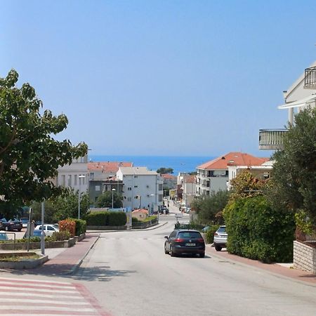 Apartment Lukas Galileo Izuzetan Makarska Exterior photo