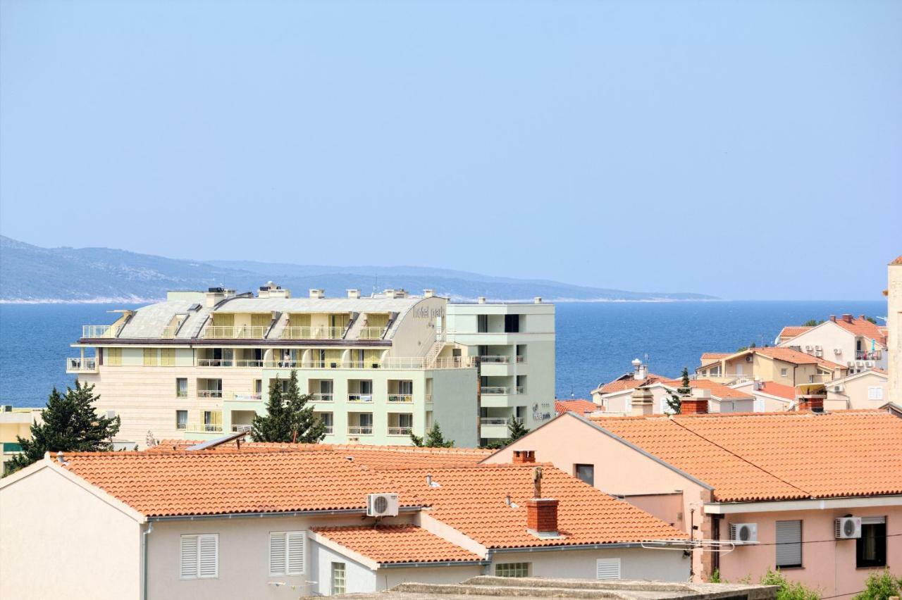 Apartment Lukas Galileo Izuzetan Makarska Exterior photo